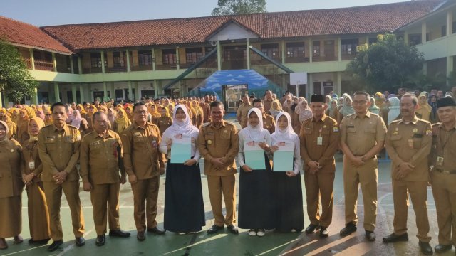 Sosialisasikan P2tp2a Syafrudin Apresiasi Peran Guru Kota Serang